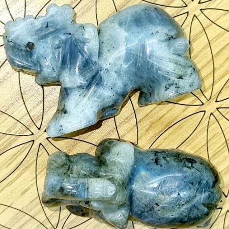 Eléphant Labradorite